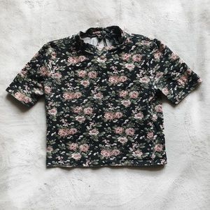 Cropped floral shirt